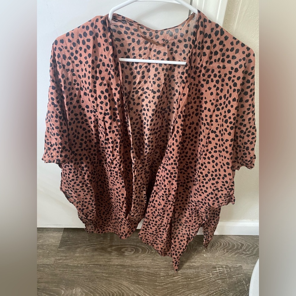 Animal print kimono/caridgan